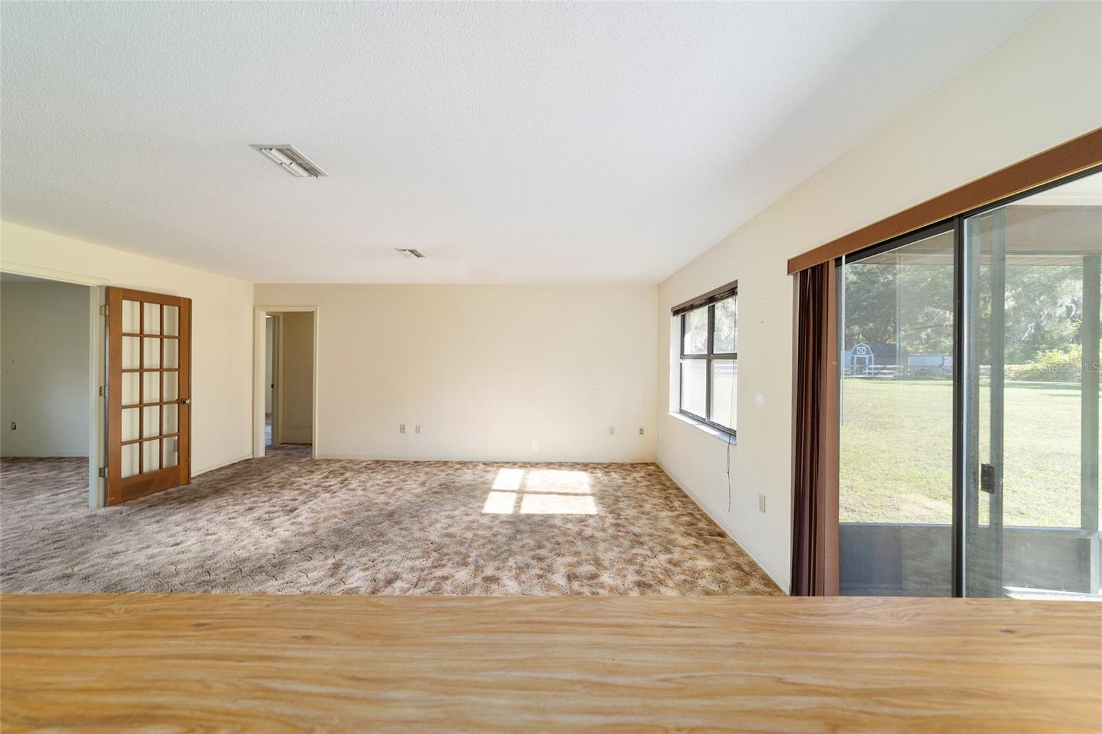 Image 22 of 41 For 10700 Sunset Harbor Road