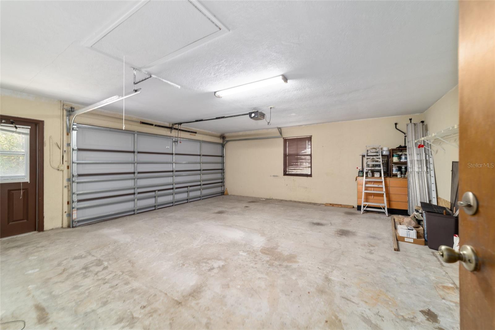 Image 37 of 41 For 10700 Sunset Harbor Road