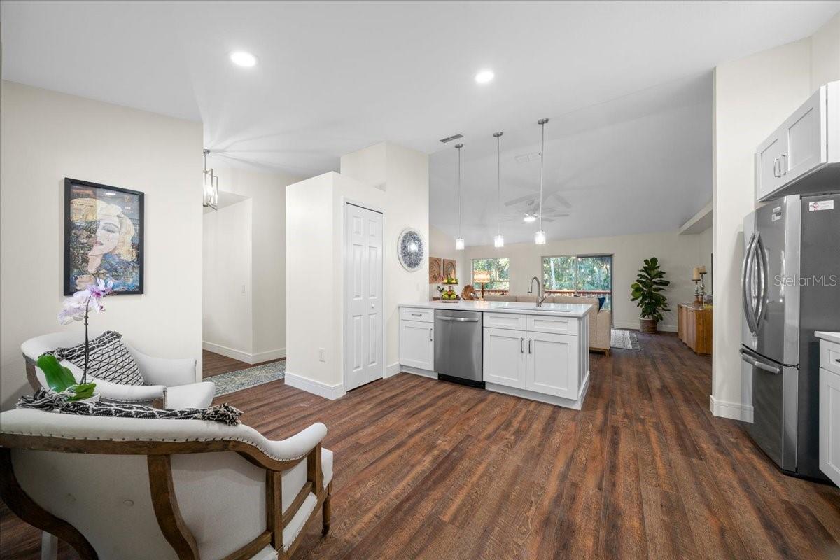 Image 16 of 41 For 6046 Winding Ridge Lane