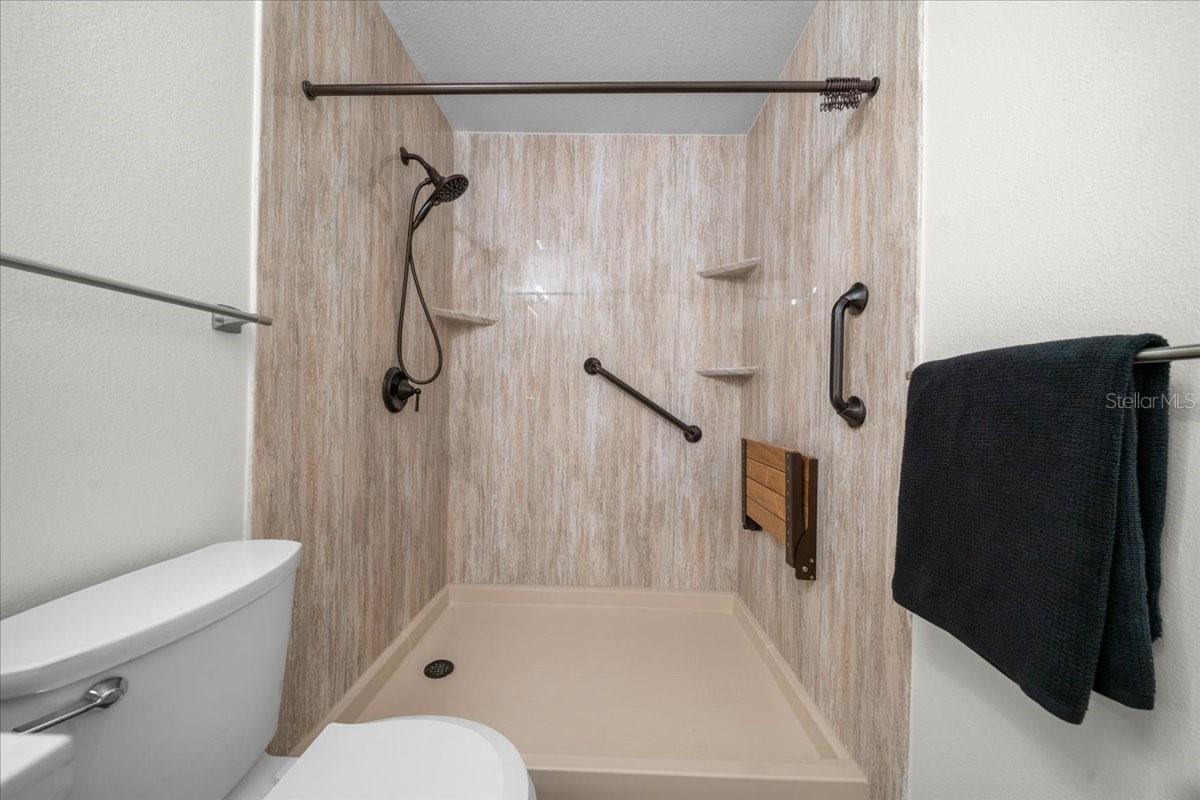 Image 24 of 41 For 6046 Winding Ridge Lane