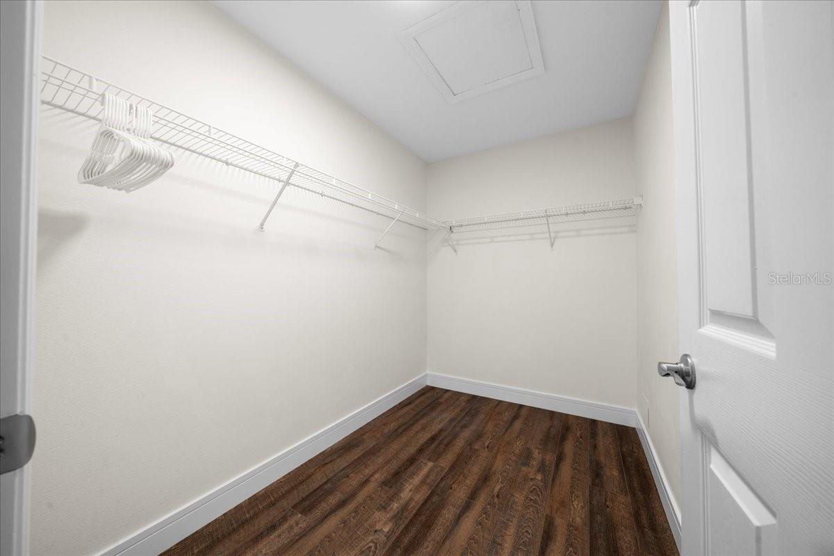 Image 26 of 41 For 6046 Winding Ridge Lane