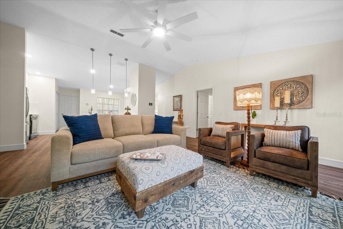 Image 7 of 41 For 6046 Winding Ridge Lane