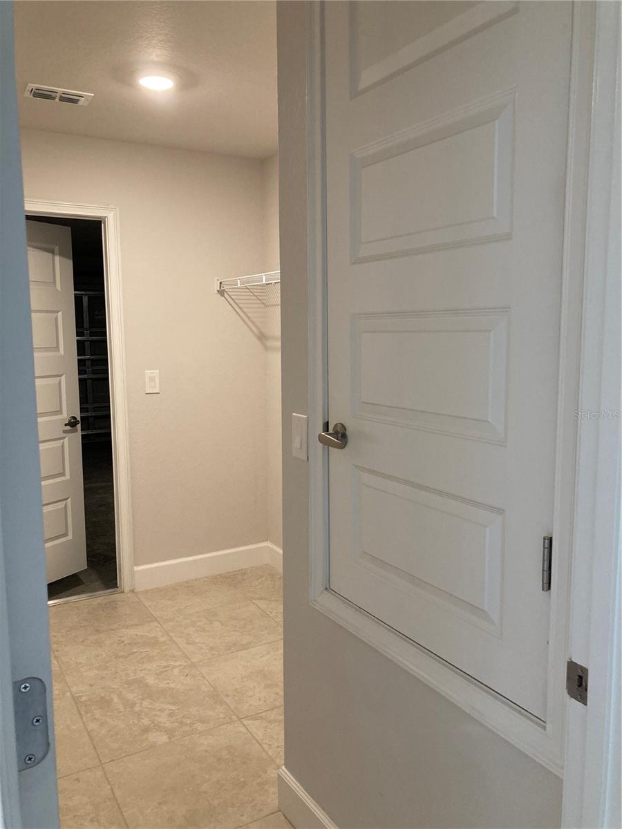 Image 19 of 41 For 8 Dogwood Drive Trail