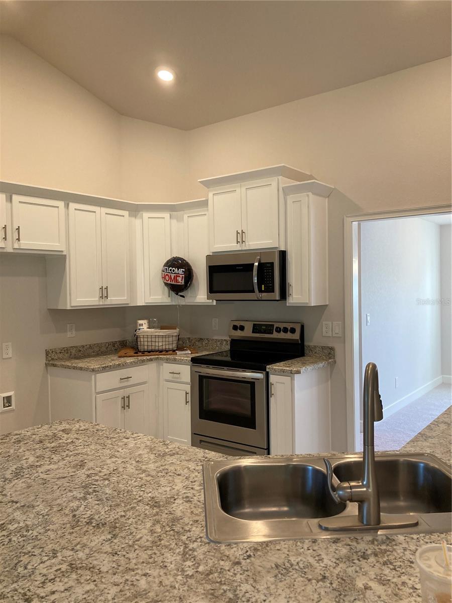 Image 25 of 41 For 8 Dogwood Drive Trail