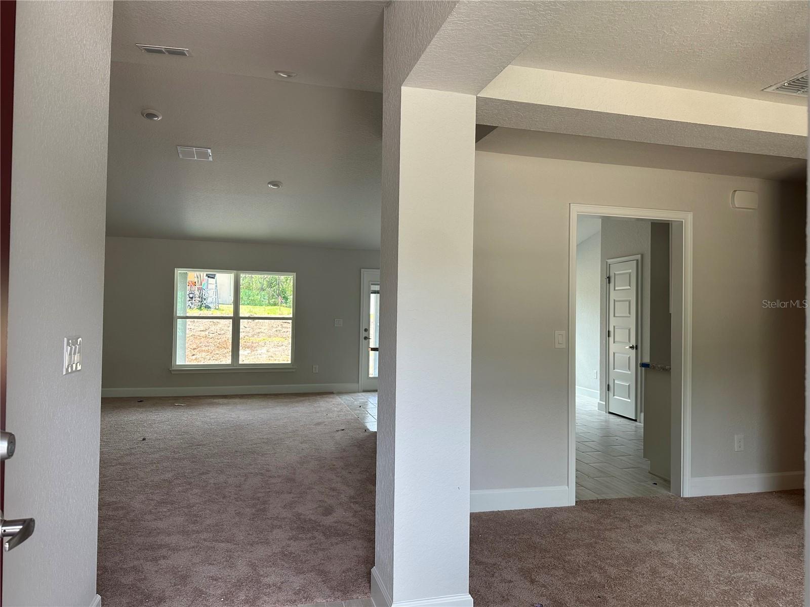 Image 27 of 41 For 8 Dogwood Drive Trail