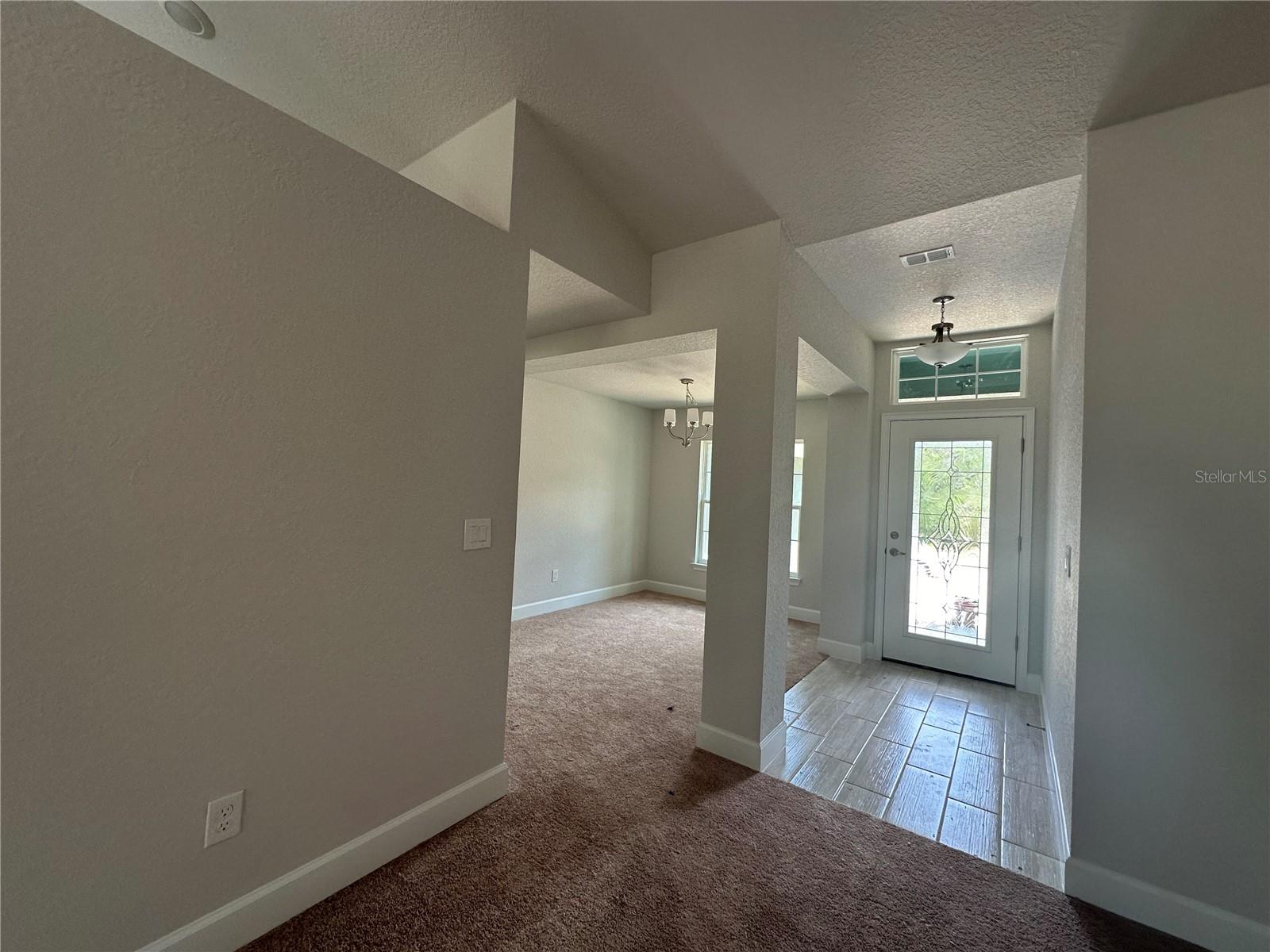 Image 31 of 41 For 8 Dogwood Drive Trail