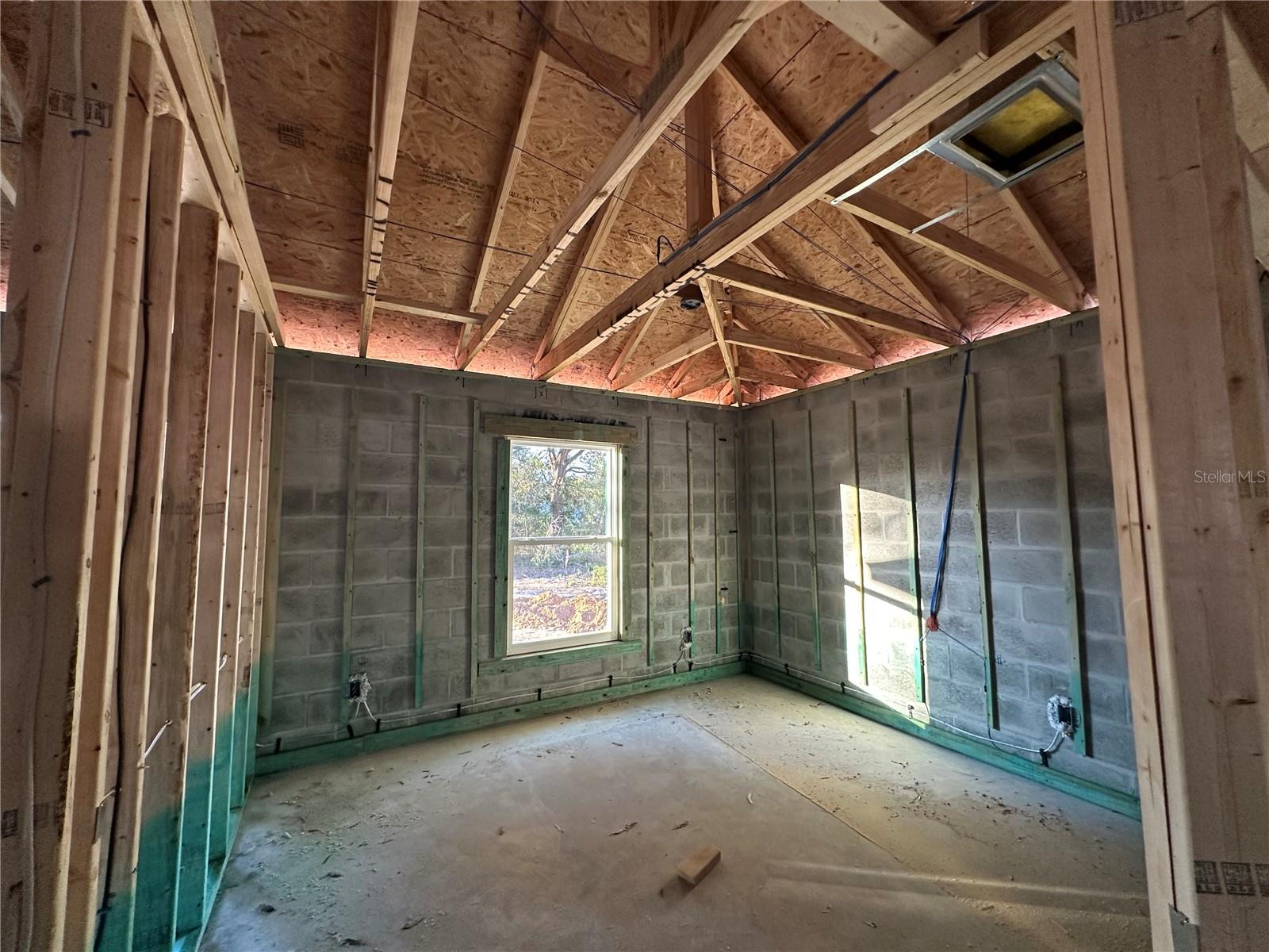 Image 39 of 41 For 8 Dogwood Drive Trail