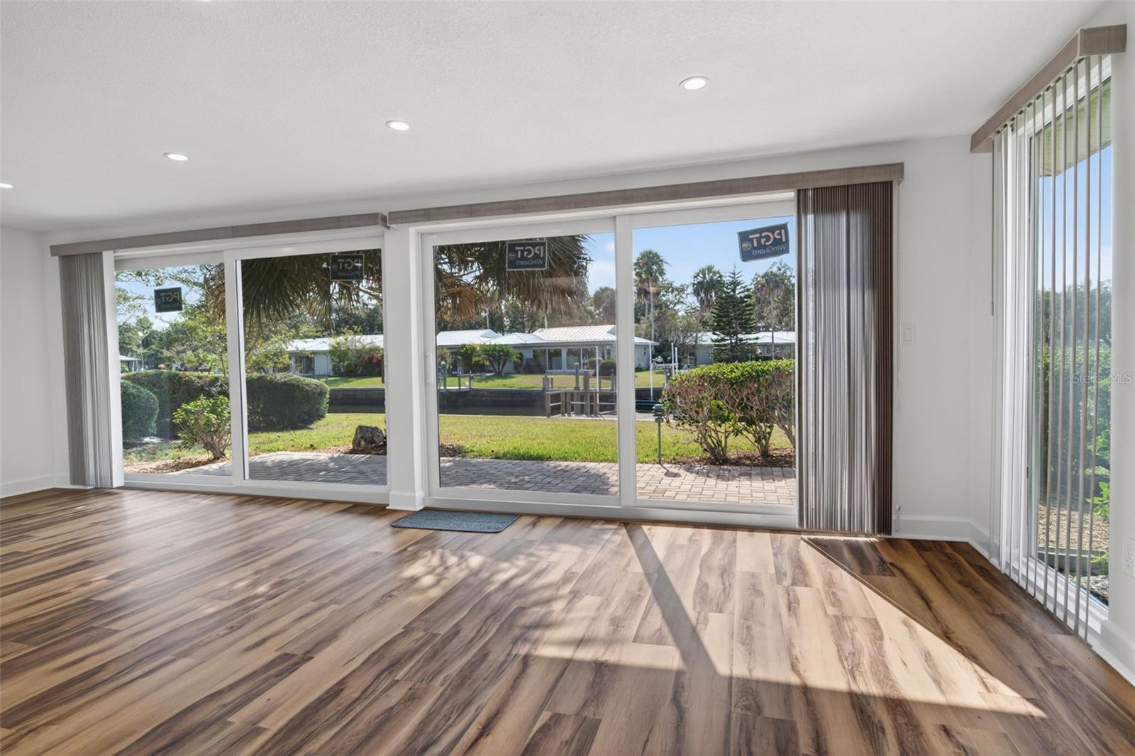 Image 18 of 48 For 11243 Bayshore Drive