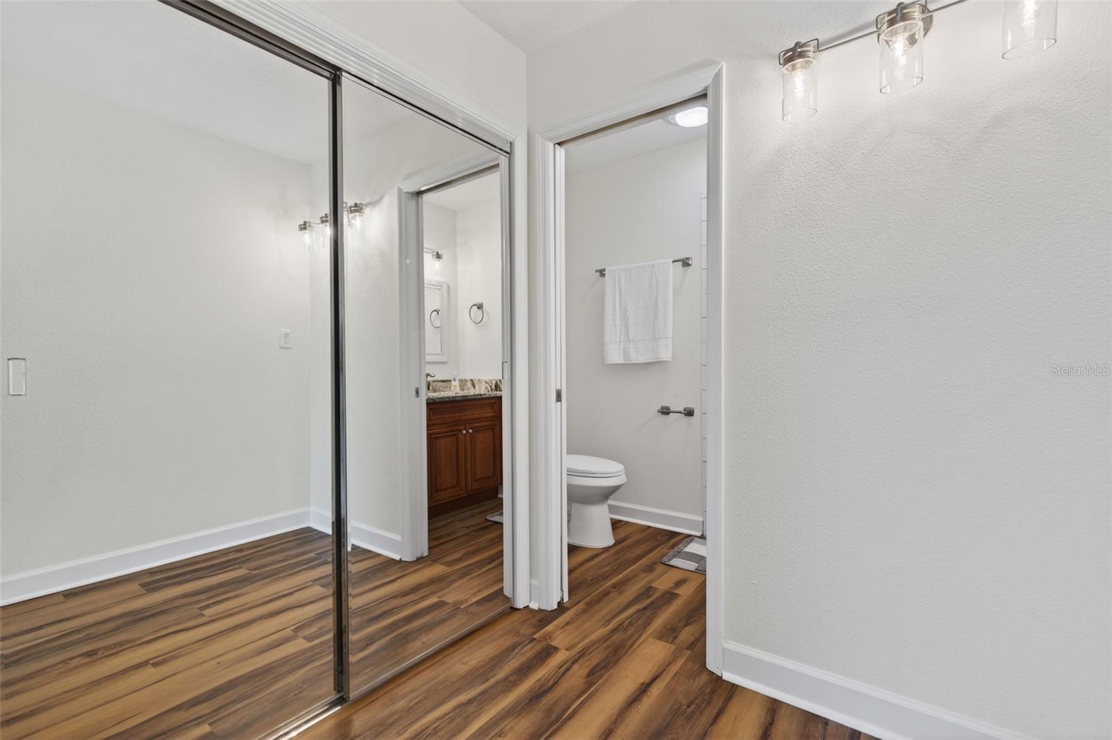 Image 22 of 48 For 11243 Bayshore Drive