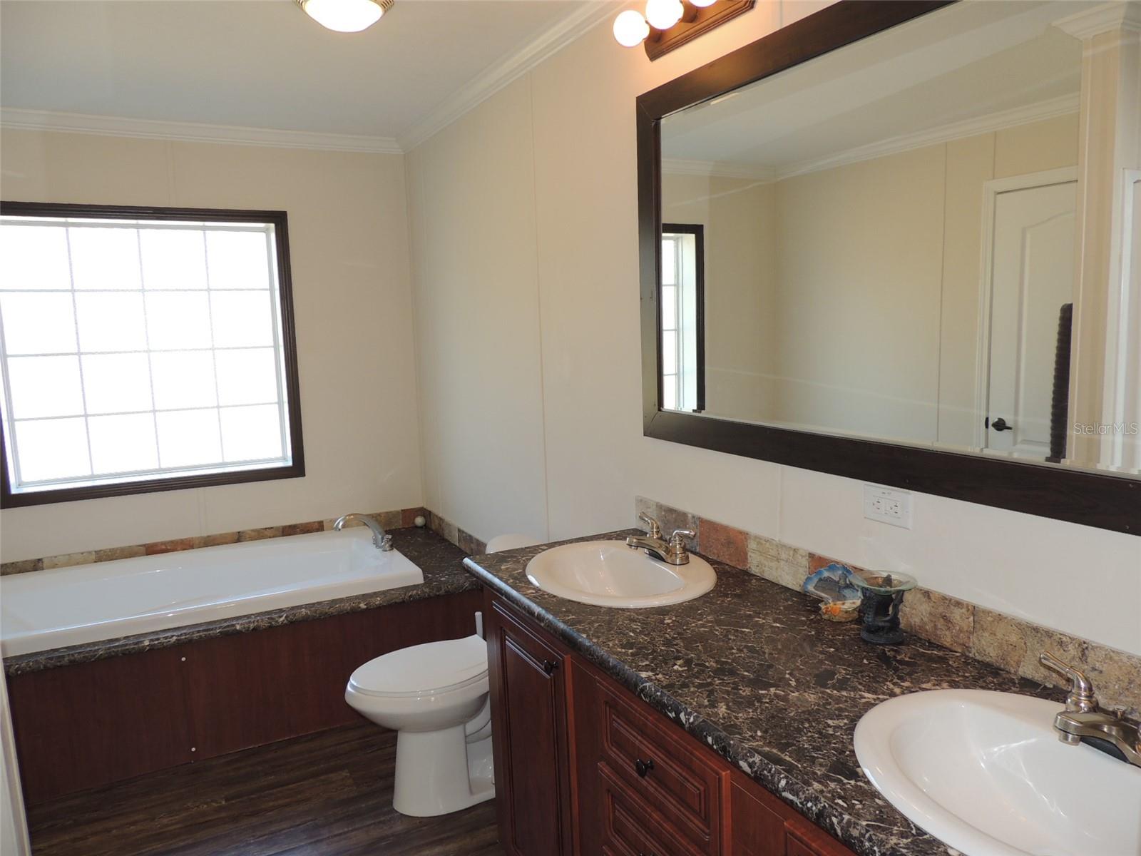 Image 14 of 25 For 14671 5th Place