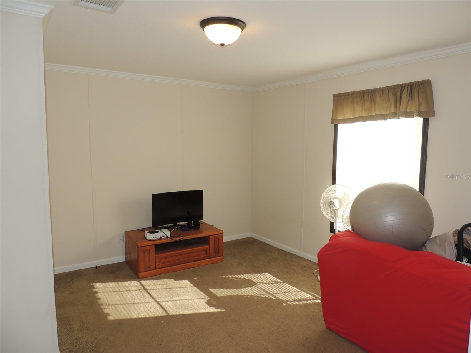 Image 21 of 25 For 14671 5th Place