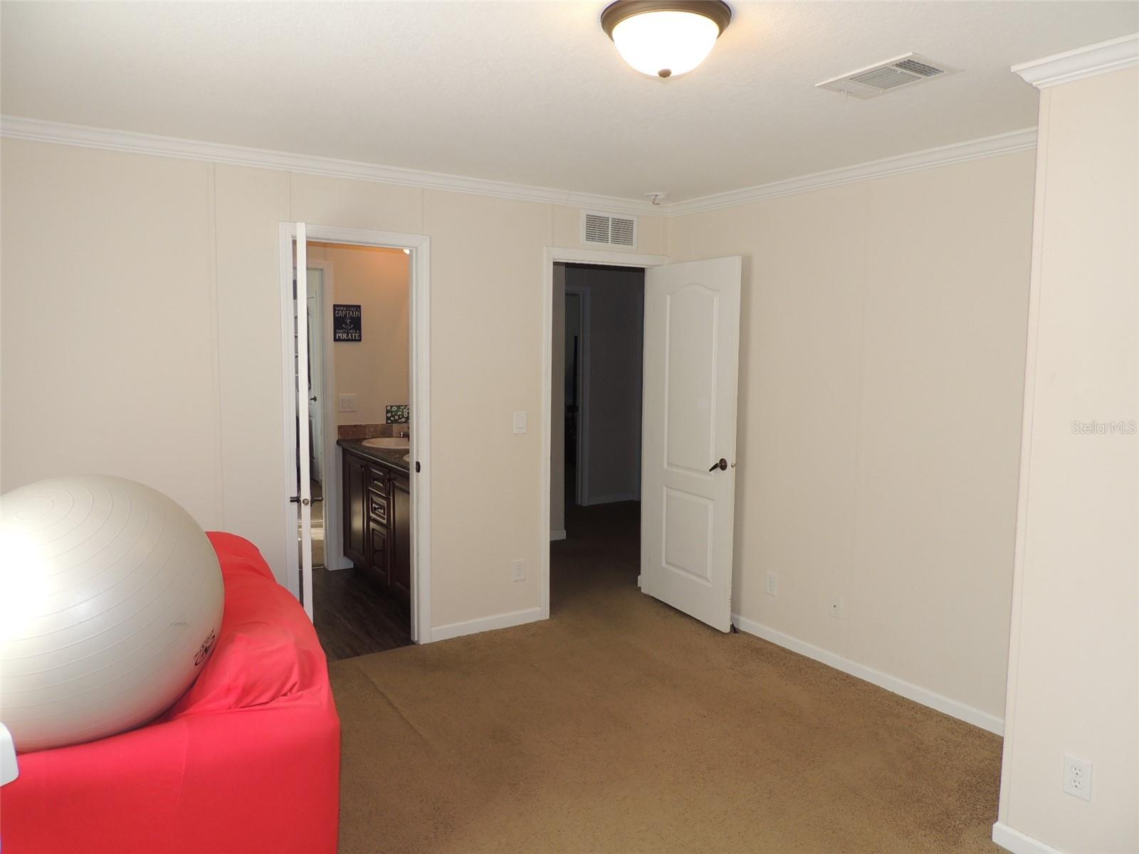 Image 22 of 25 For 14671 5th Place