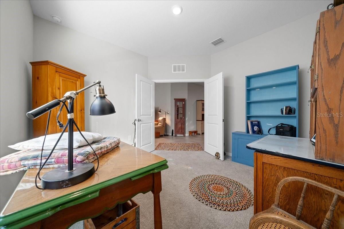 Image 18 of 29 For 5231 48th Place