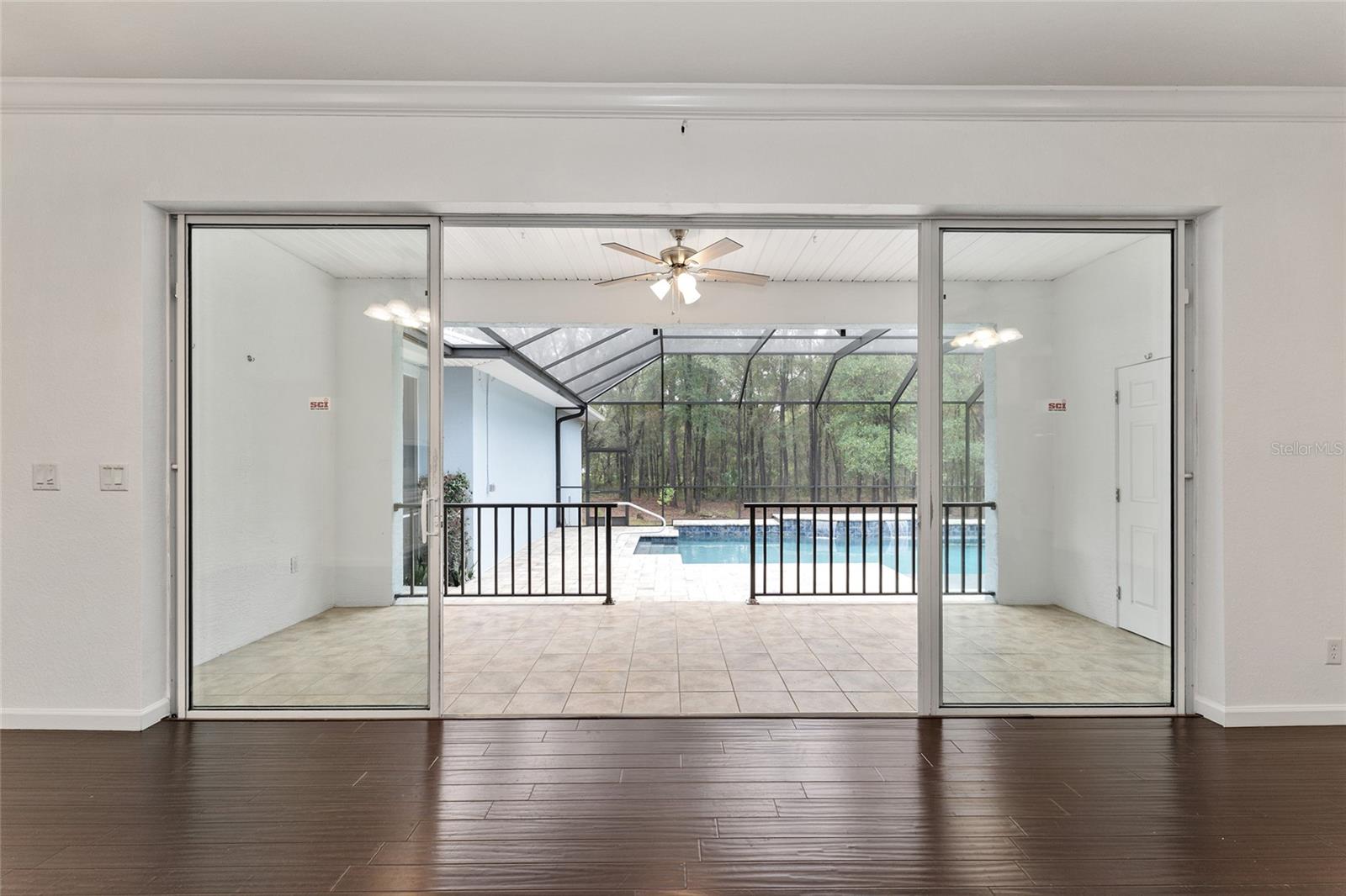 Image 50 of 81 For 1520 Redding