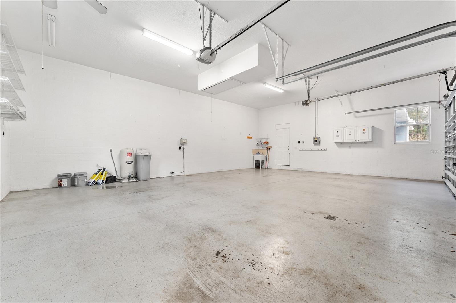 Image 60 of 81 For 1520 Redding