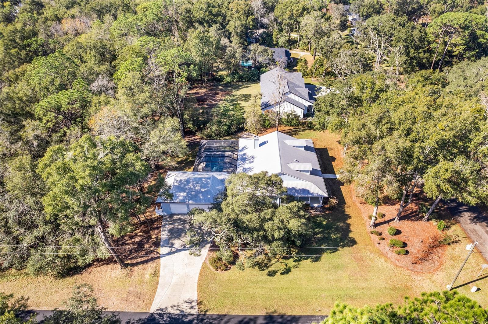 Image 69 of 81 For 1520 Redding