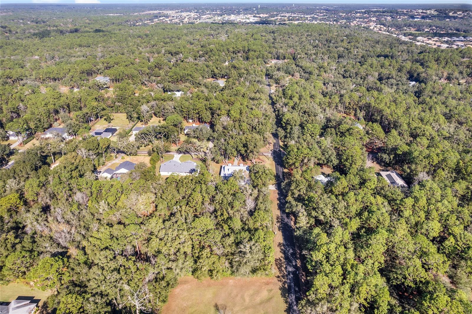 Image 71 of 81 For 1520 Redding