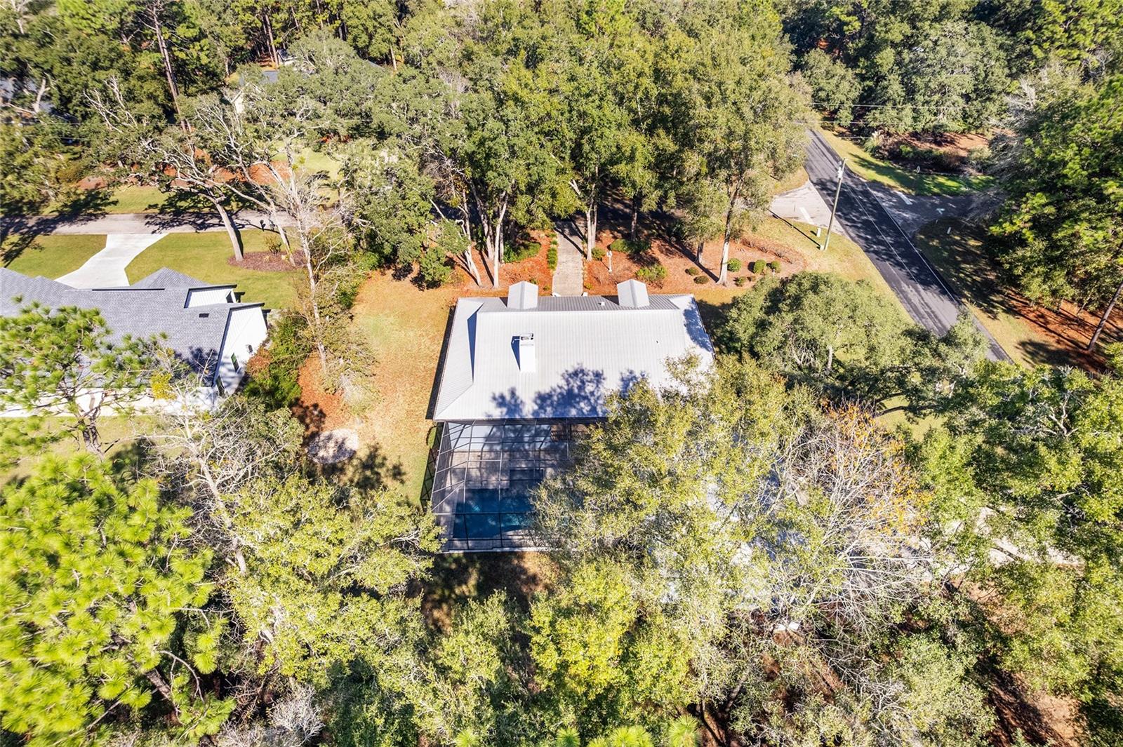 Image 77 of 81 For 1520 Redding