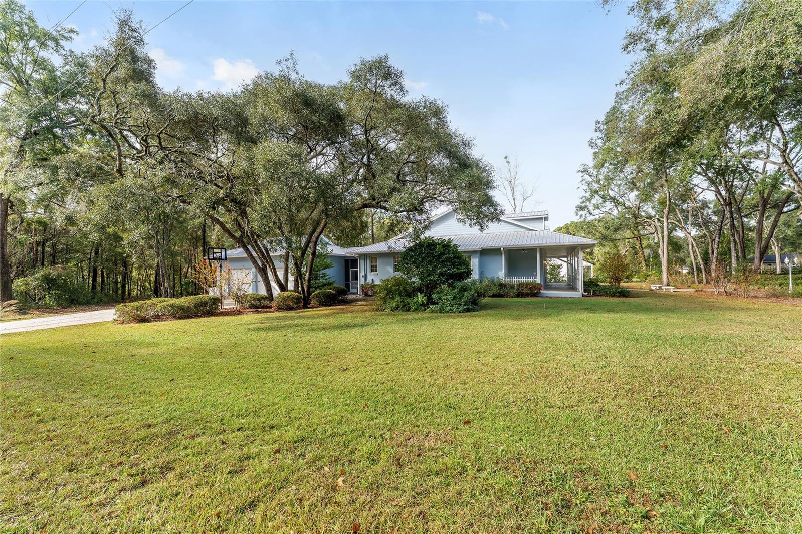 Image 80 of 81 For 1520 Redding