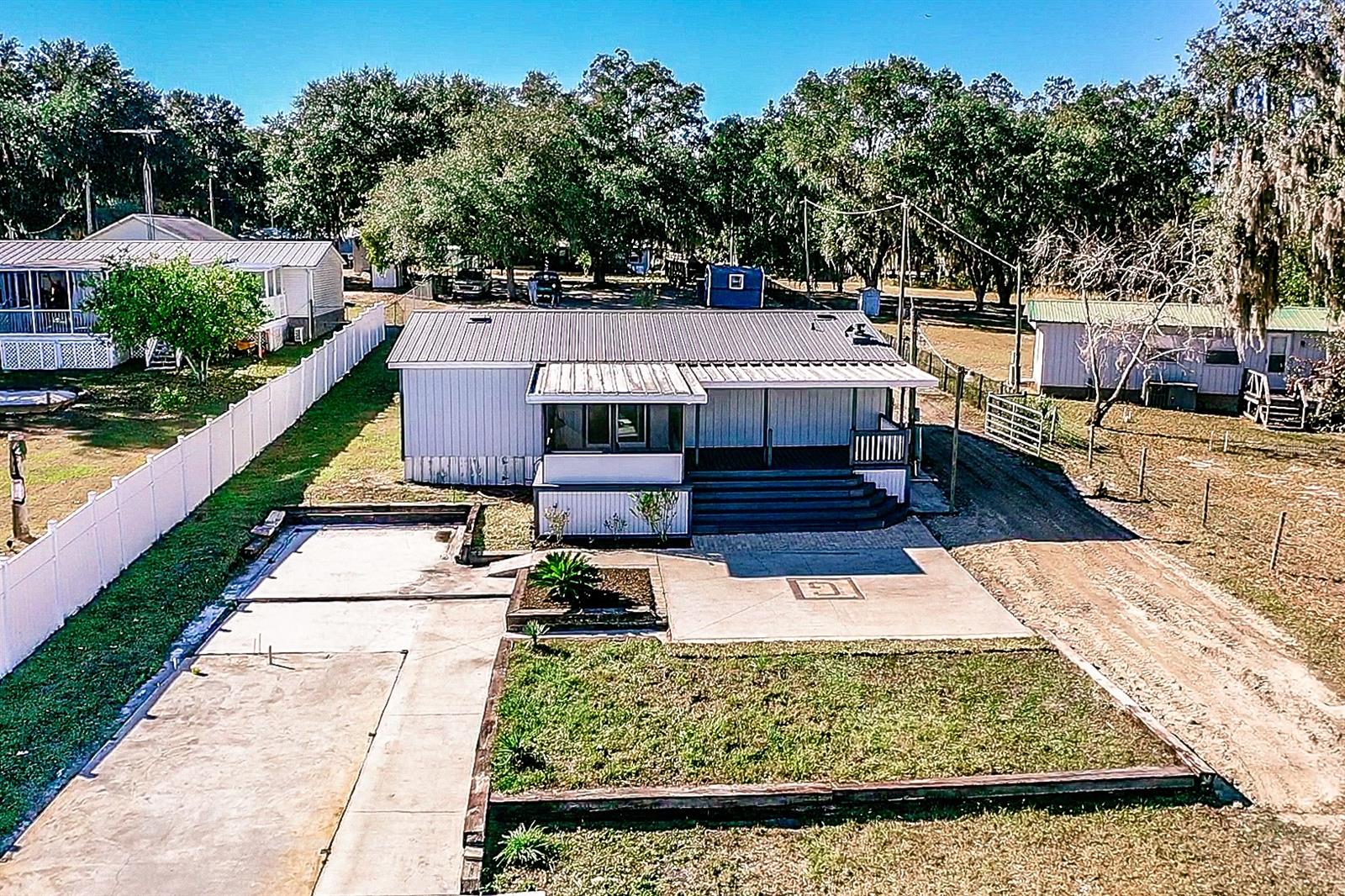 Image 2 of 41 For 102 Benjamin Drive