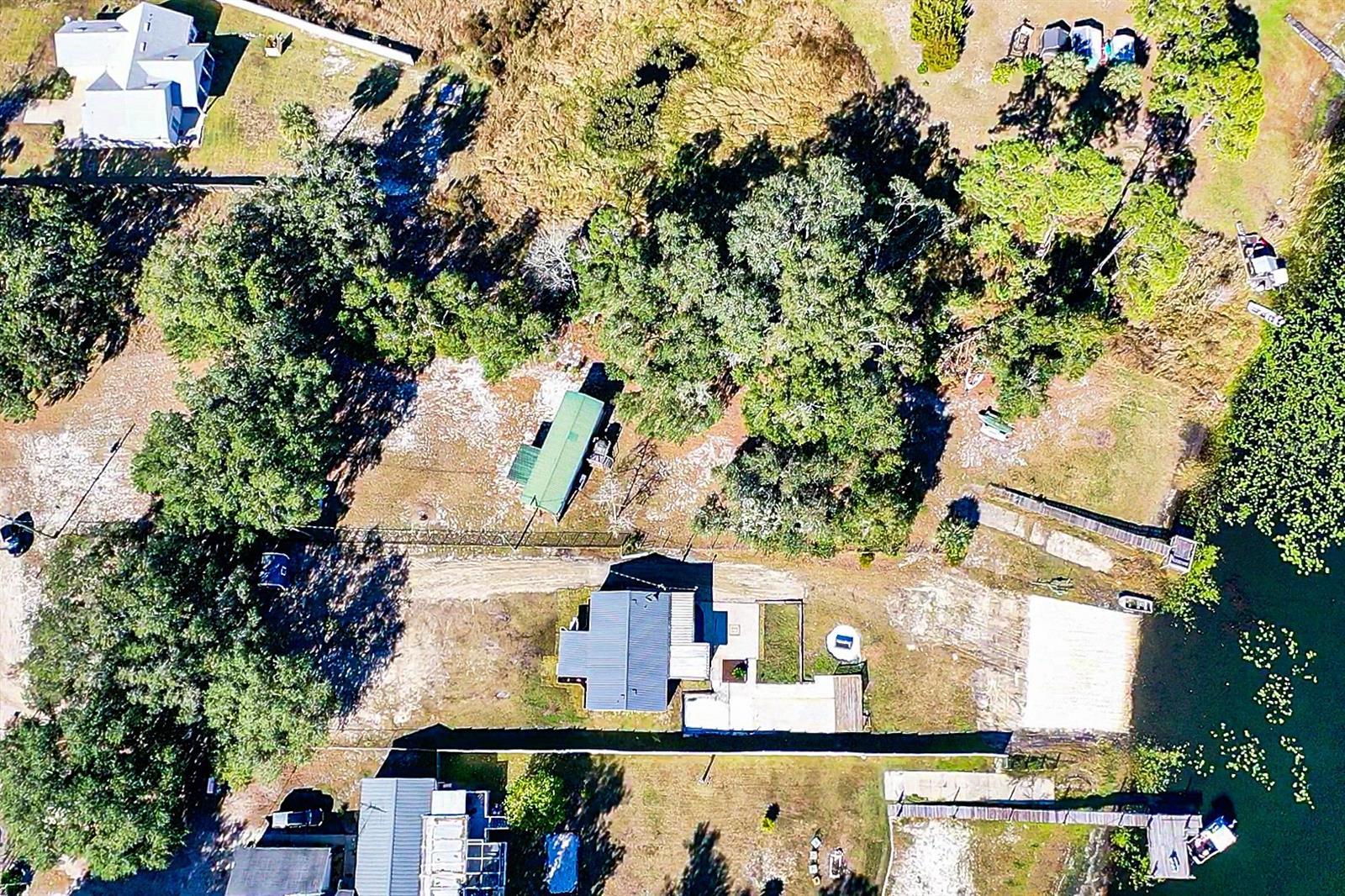 Image 20 of 41 For 102 Benjamin Drive