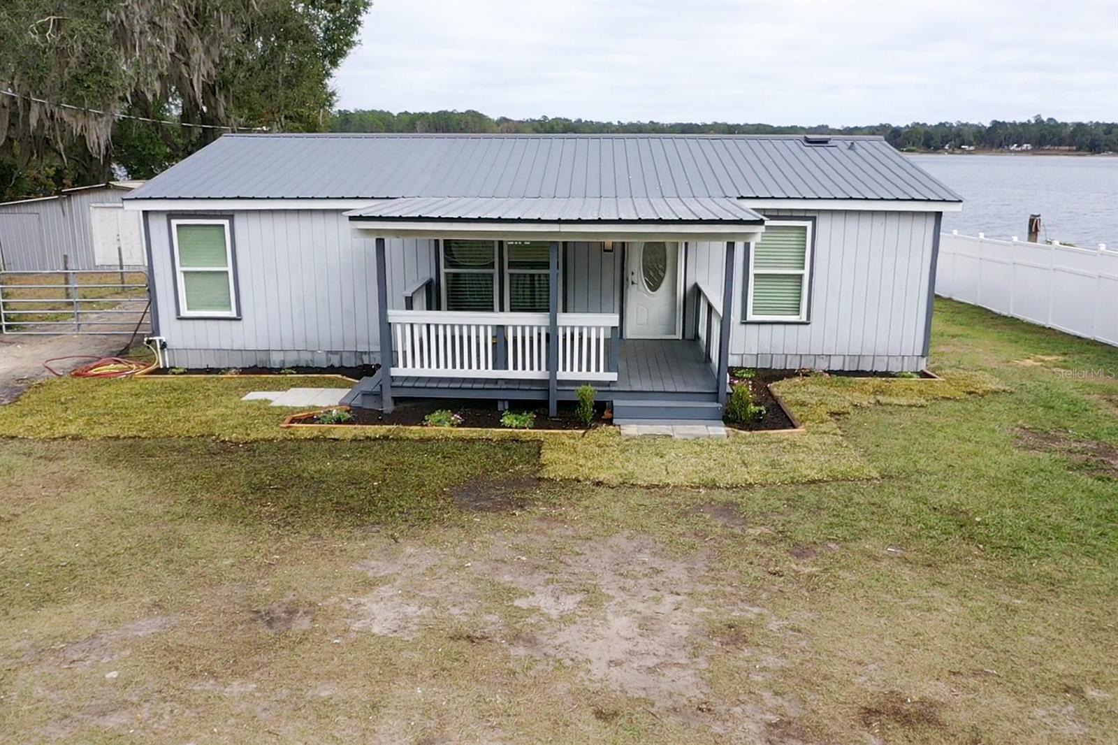 Image 28 of 41 For 102 Benjamin Drive