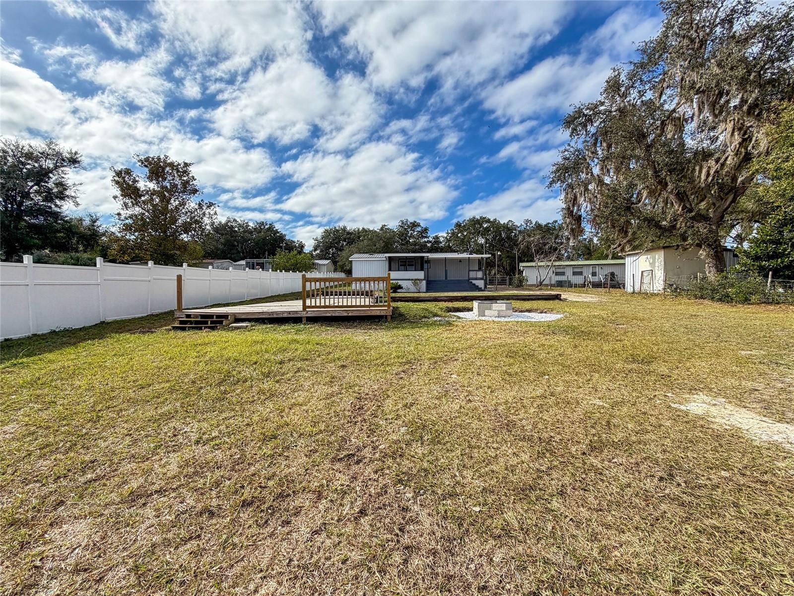 Image 29 of 41 For 102 Benjamin Drive