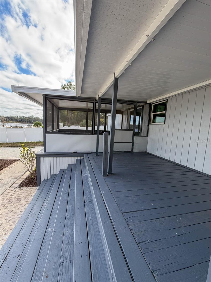 Image 36 of 41 For 102 Benjamin Drive