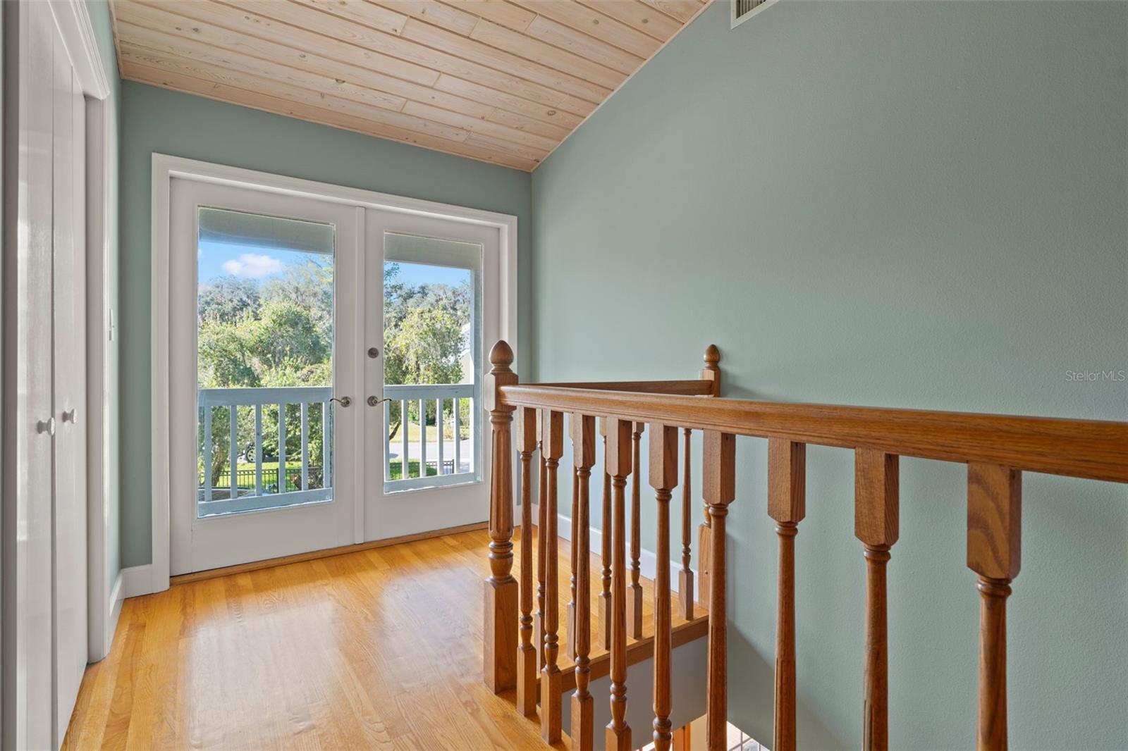 Image 22 of 70 For 11685 Blue Cove Drive