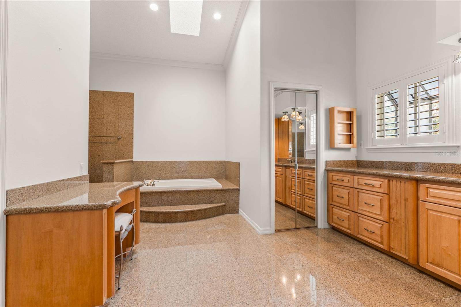 Image 42 of 70 For 11685 Blue Cove Drive