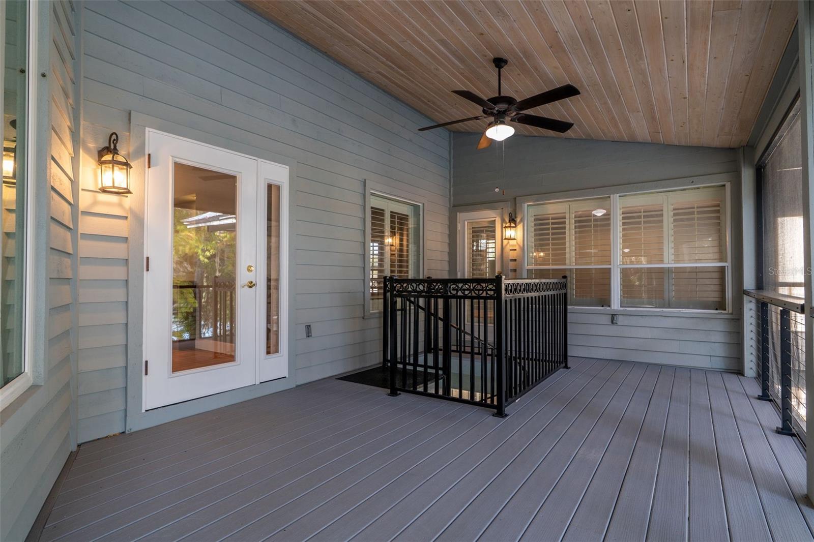 Image 49 of 70 For 11685 Blue Cove Drive