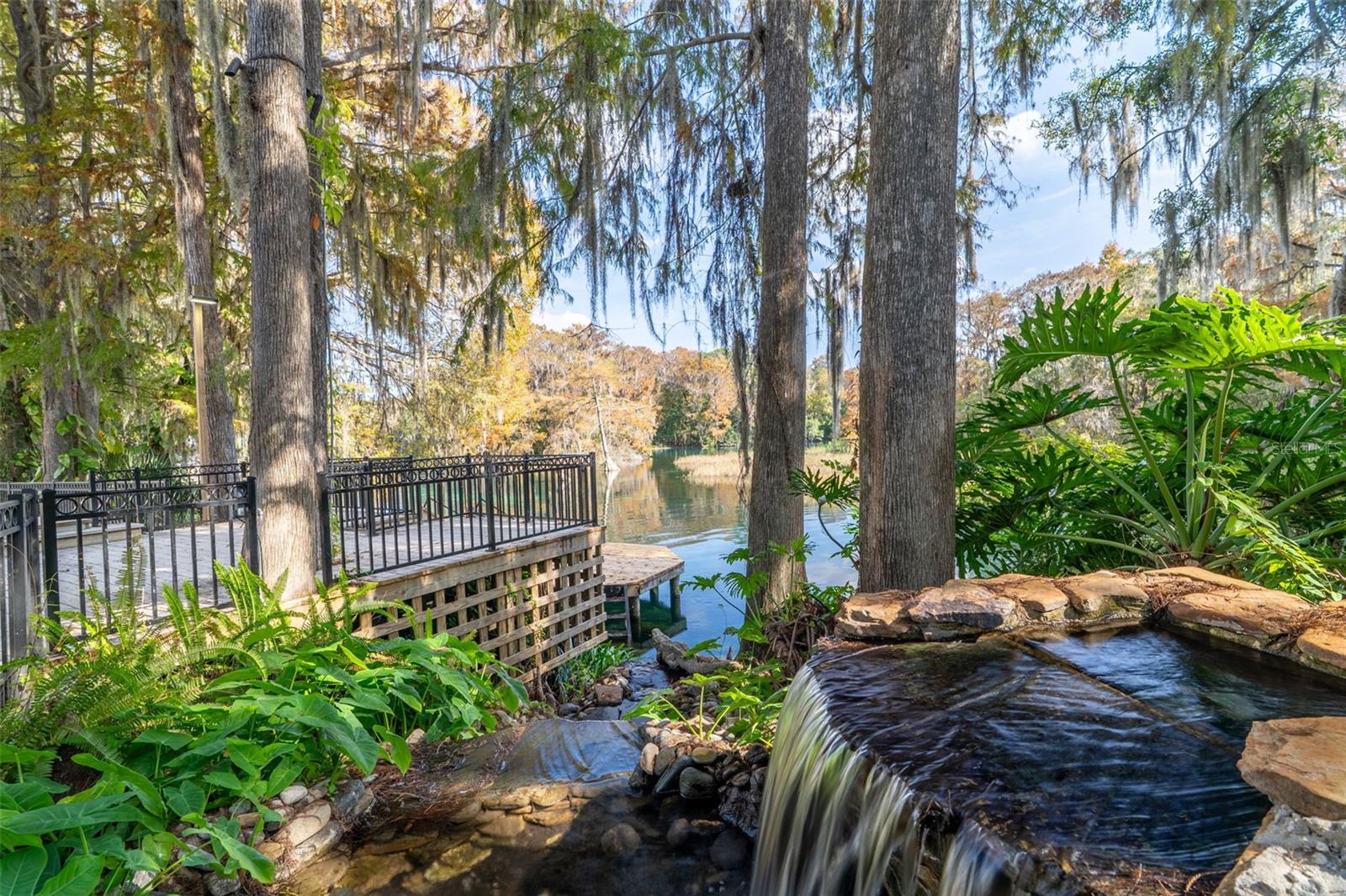 Image 5 of 70 For 11685 Blue Cove Drive