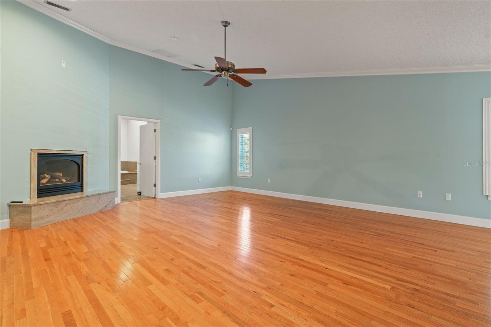 Image 56 of 70 For 11685 Blue Cove Drive