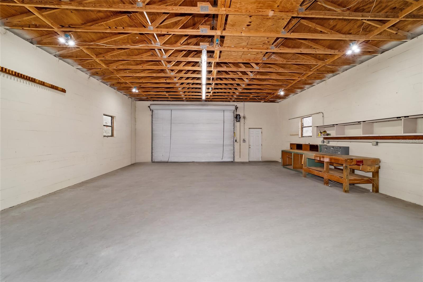 Image 22 of 86 For 5930 Knoxville Lane