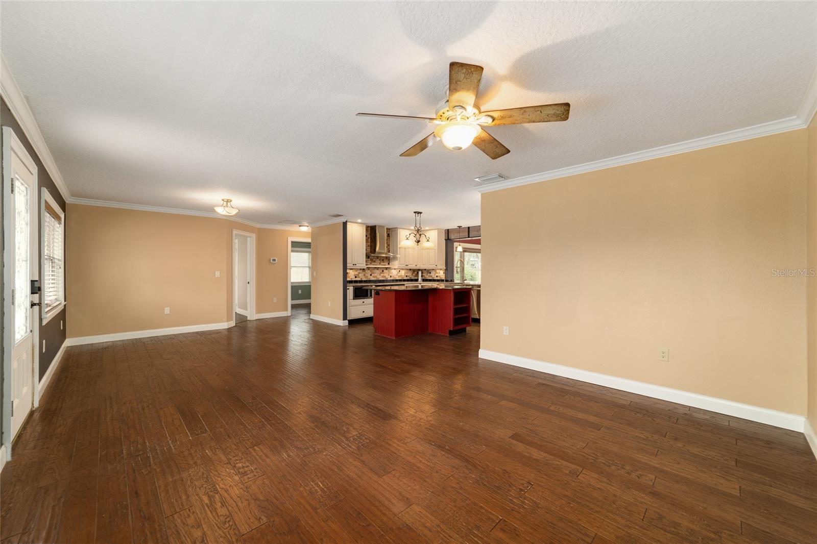 Image 29 of 86 For 5930 Knoxville Lane