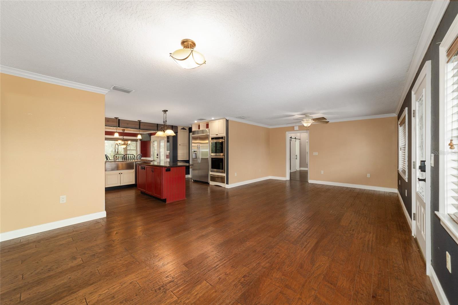 Image 34 of 86 For 5930 Knoxville Lane