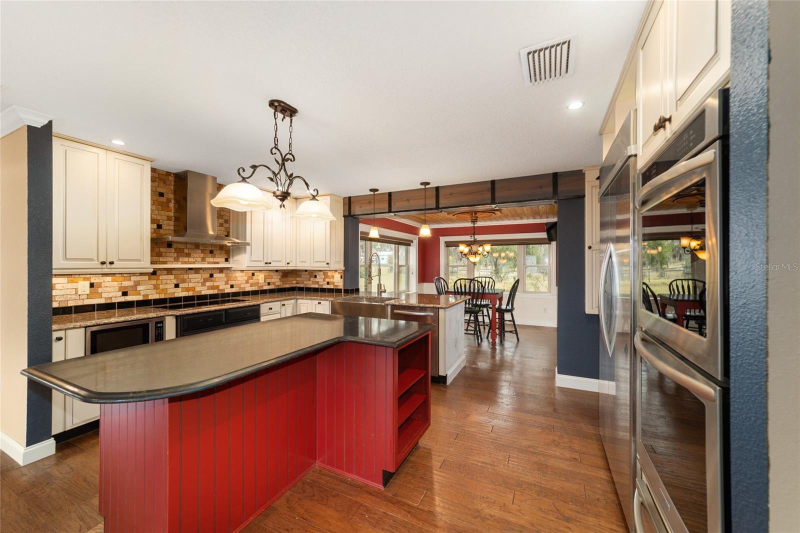 Image 36 of 86 For 5930 Knoxville Lane