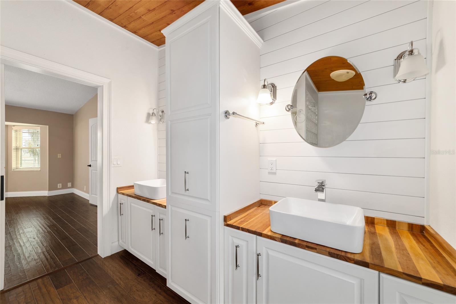 Image 50 of 86 For 5930 Knoxville Lane