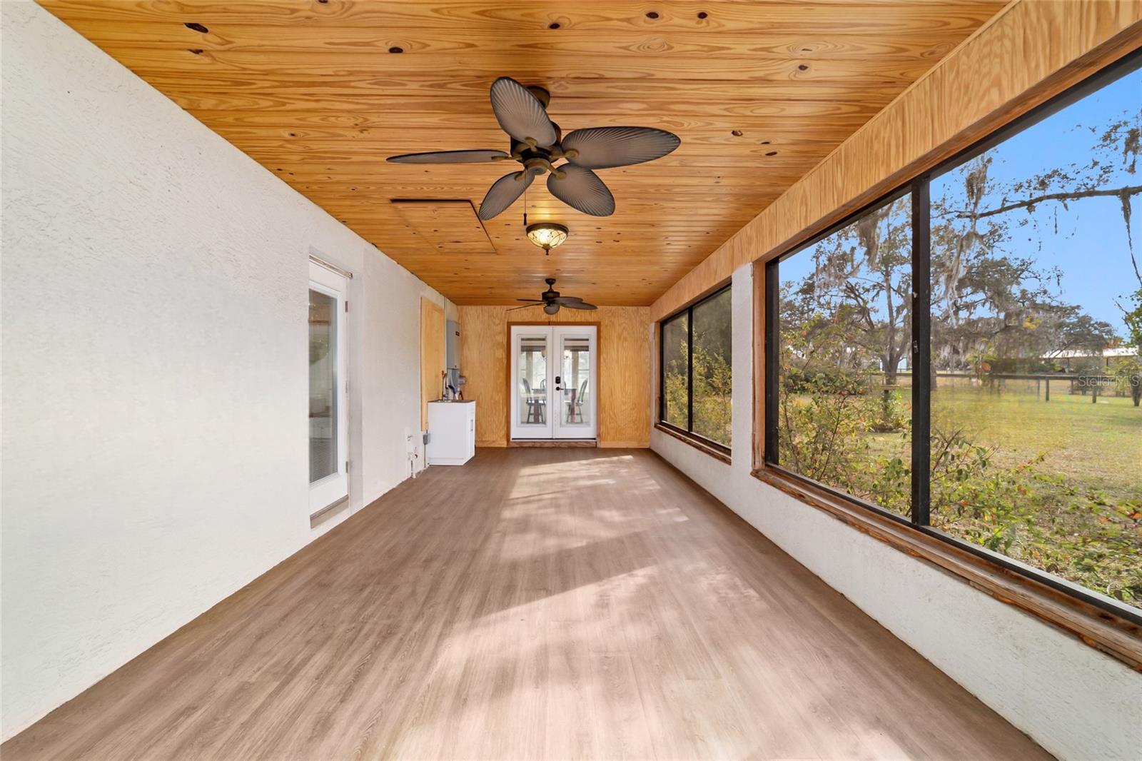 Image 62 of 86 For 5930 Knoxville Lane