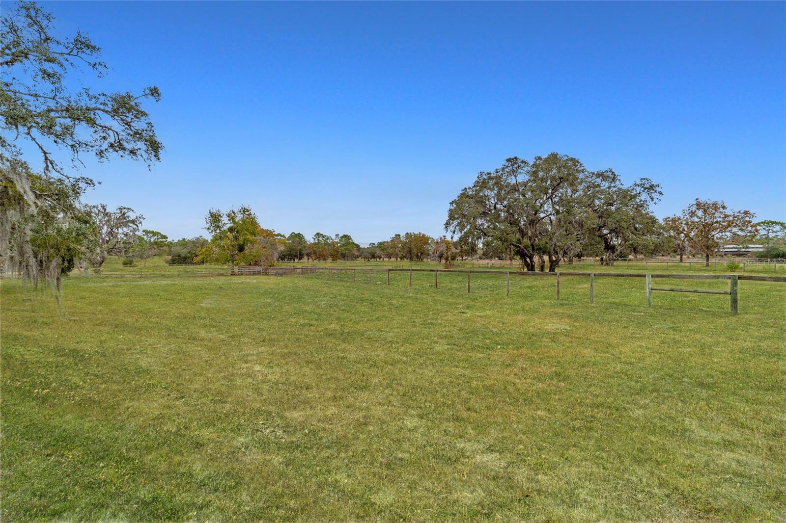 Image 81 of 86 For 5930 Knoxville Lane