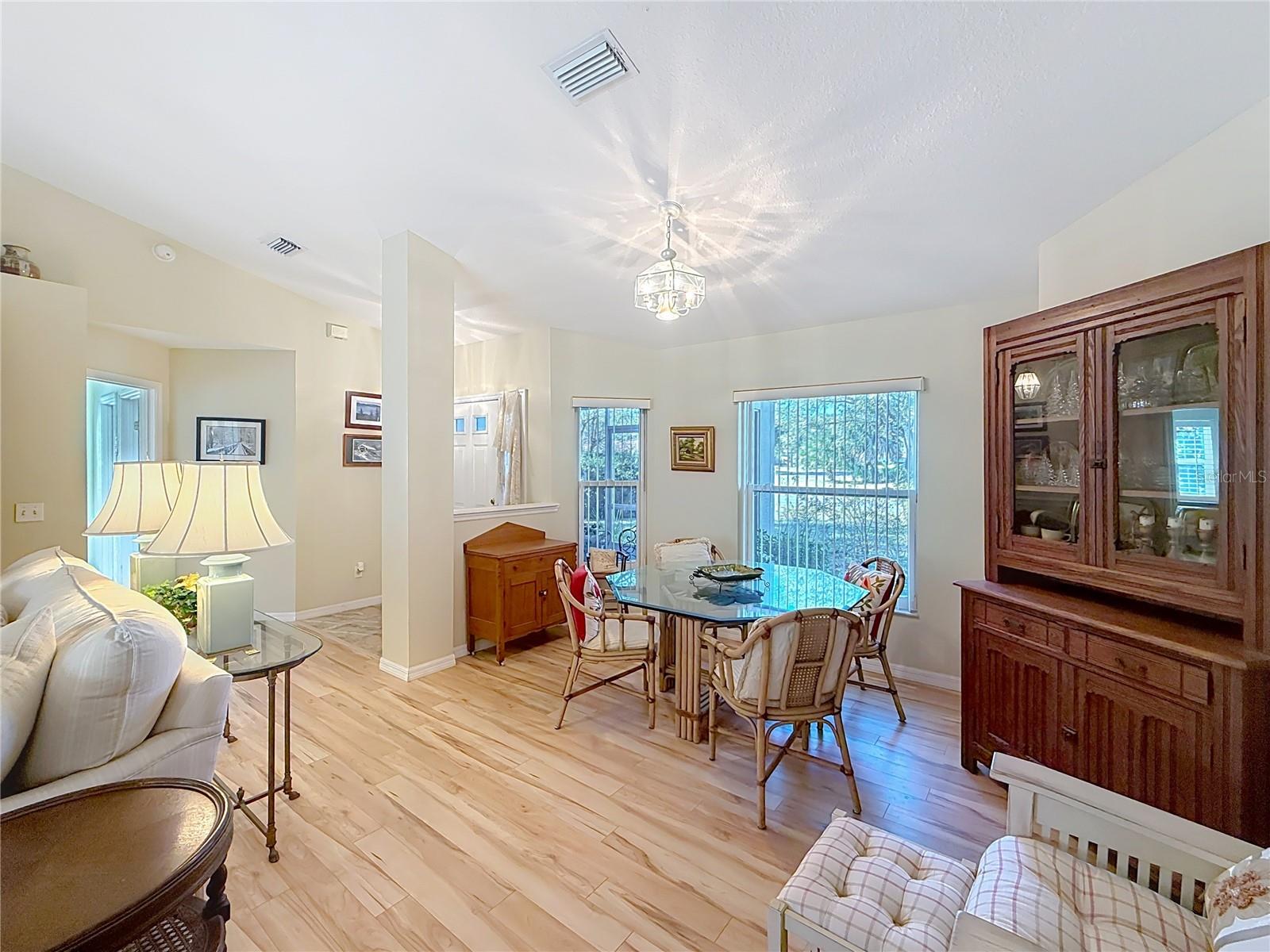 Image 10 of 42 For 3061 49th Avenue