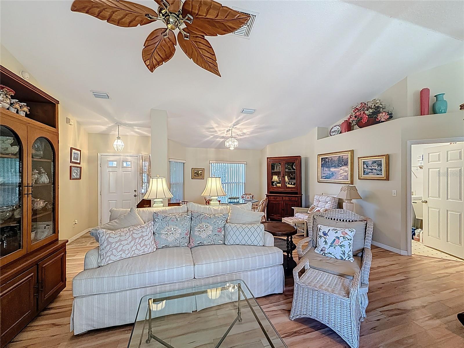 Image 11 of 42 For 3061 49th Avenue