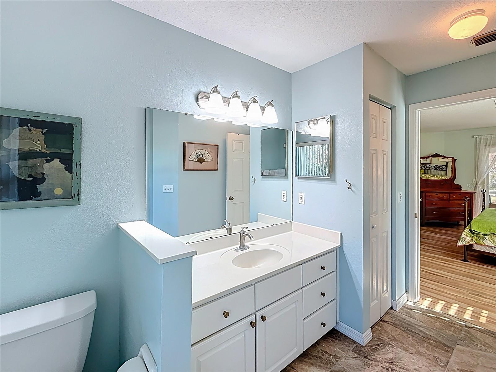 Image 19 of 42 For 3061 49th Avenue