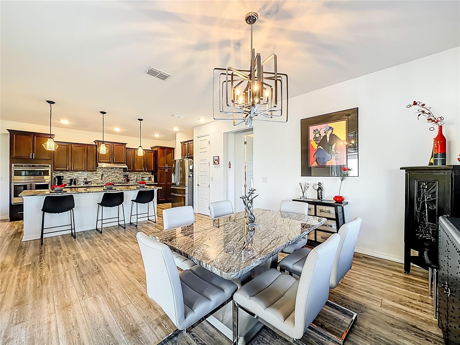 Image 19 of 66 For 8820 104th Circle