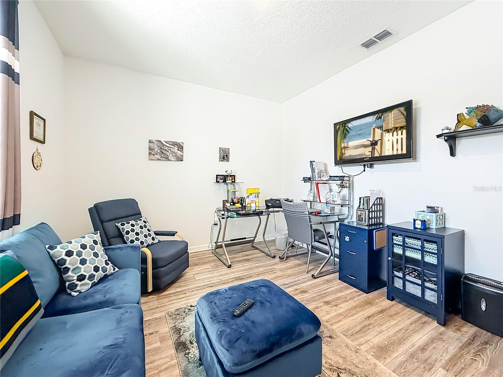 Image 22 of 66 For 8820 104th Circle