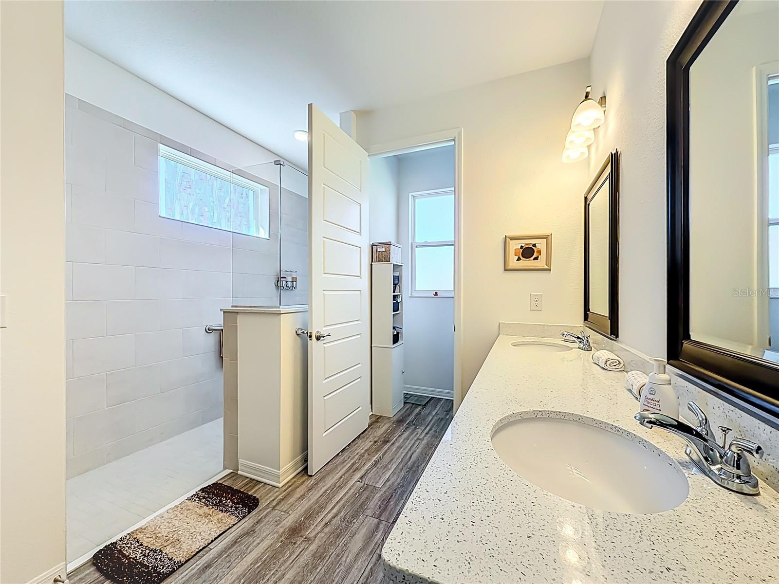 Image 41 of 66 For 8820 104th Circle