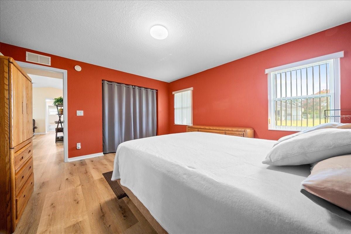 Image 30 of 62 For 4972 31st Street