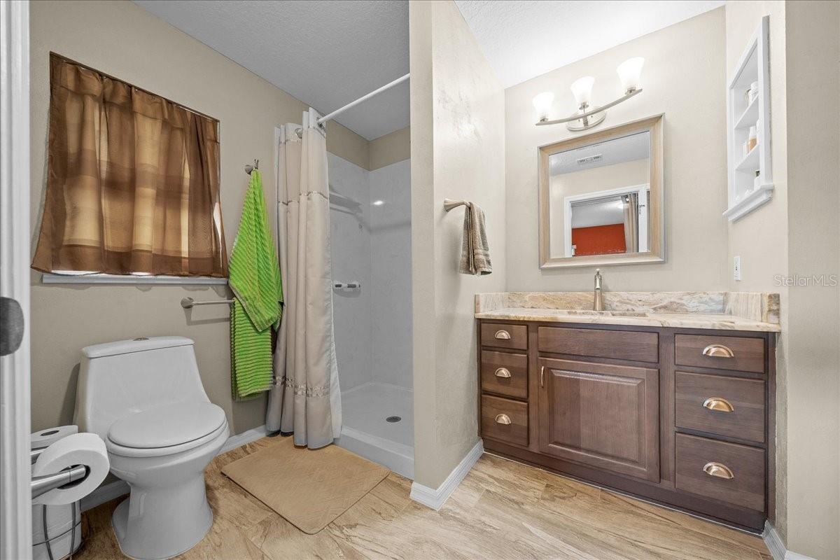 Image 36 of 62 For 4972 31st Street