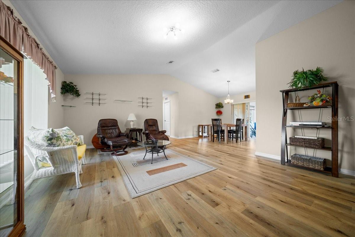 Image 40 of 62 For 4972 31st Street