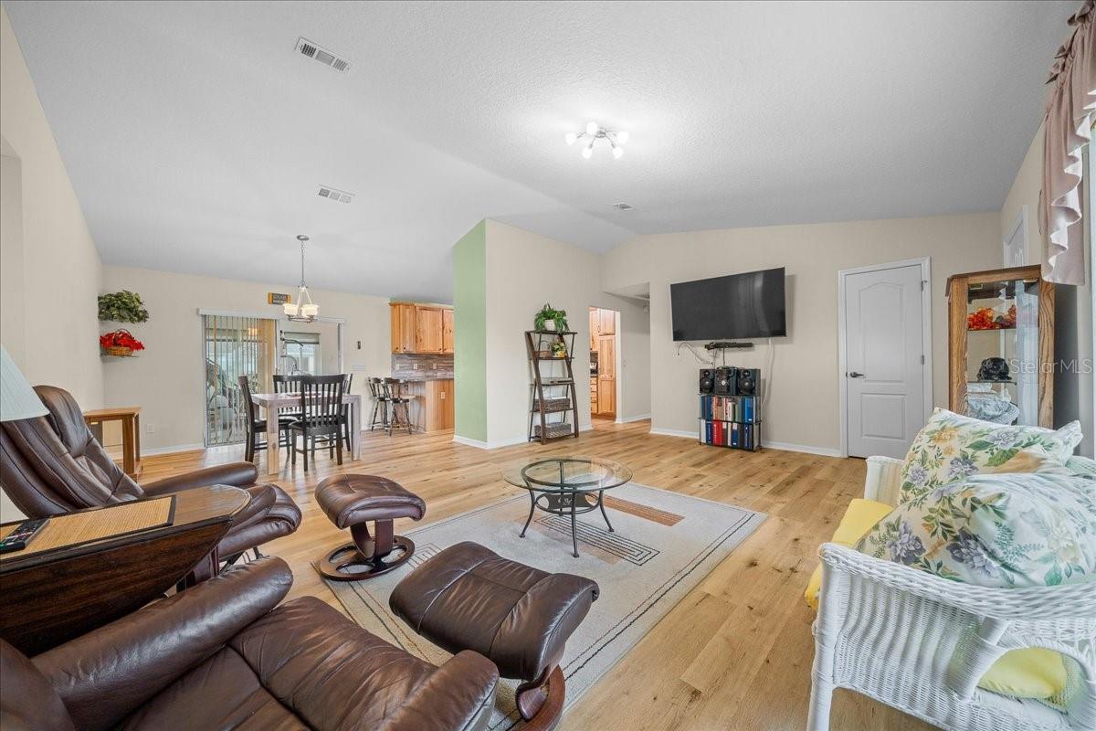 Image 41 of 62 For 4972 31st Street